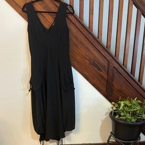 Hanna for la journee UNIQUE pin striped midi/maxi dress